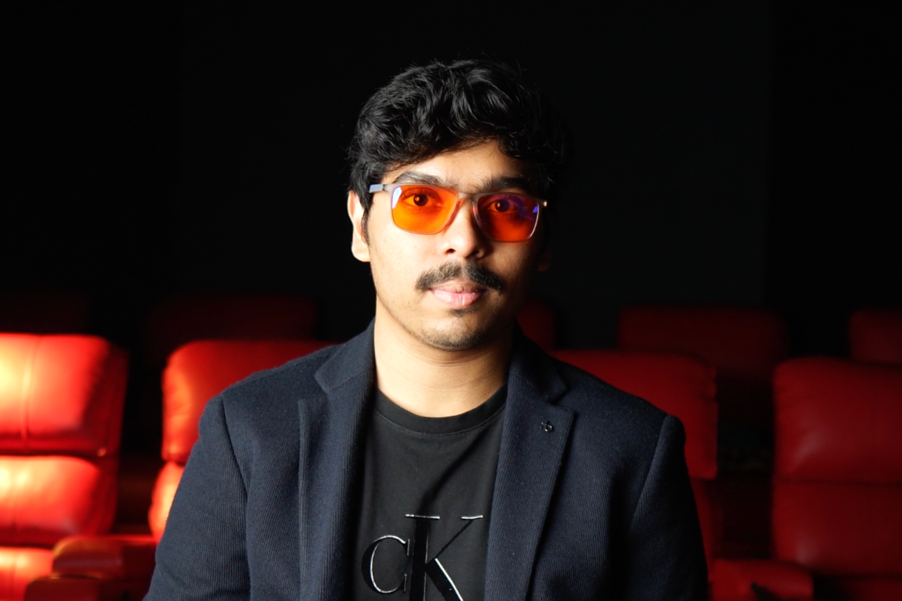 Blue light blocking glasses night time, sleep, red, orange, biohacking, India